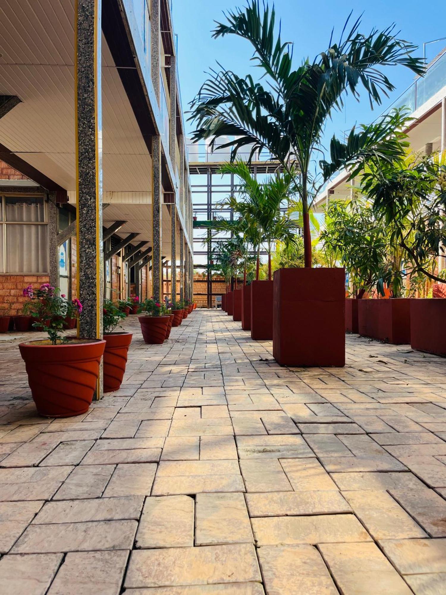 Shri Shiv Villa Resort By Bd Hospitality Sasan Gir Bagian luar foto